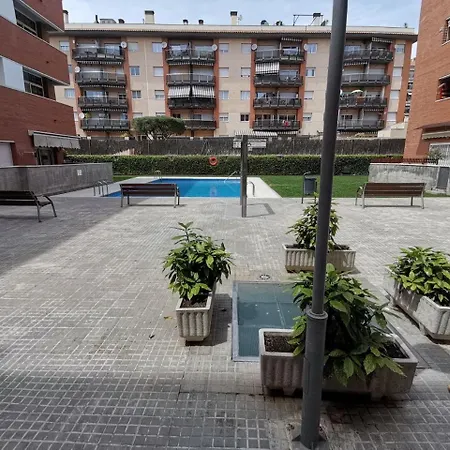 Apartamento+parking +piscina A 250mts Playa Fenals Lägenhet Lloret de Mar