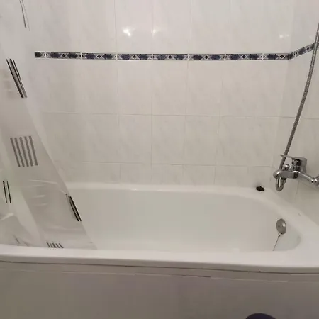 Lägenhet Apartamento+parking +piscina A 250mts Playa Fenals