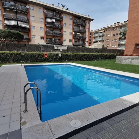 Apartamento Apartamento+parking +piscina A 250mts Playa Fenals Lloret de Mar