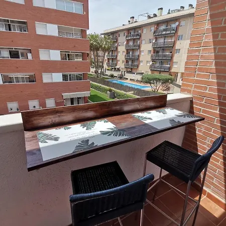Apartamento+parking +piscina A 250mts Playa Fenals Lloret de Mar